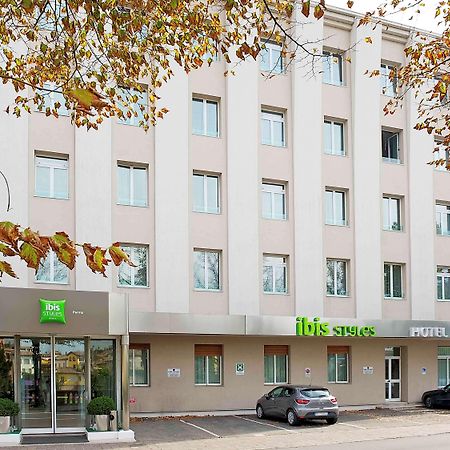 Ibis Styles Parma Toscanini Esterno foto
