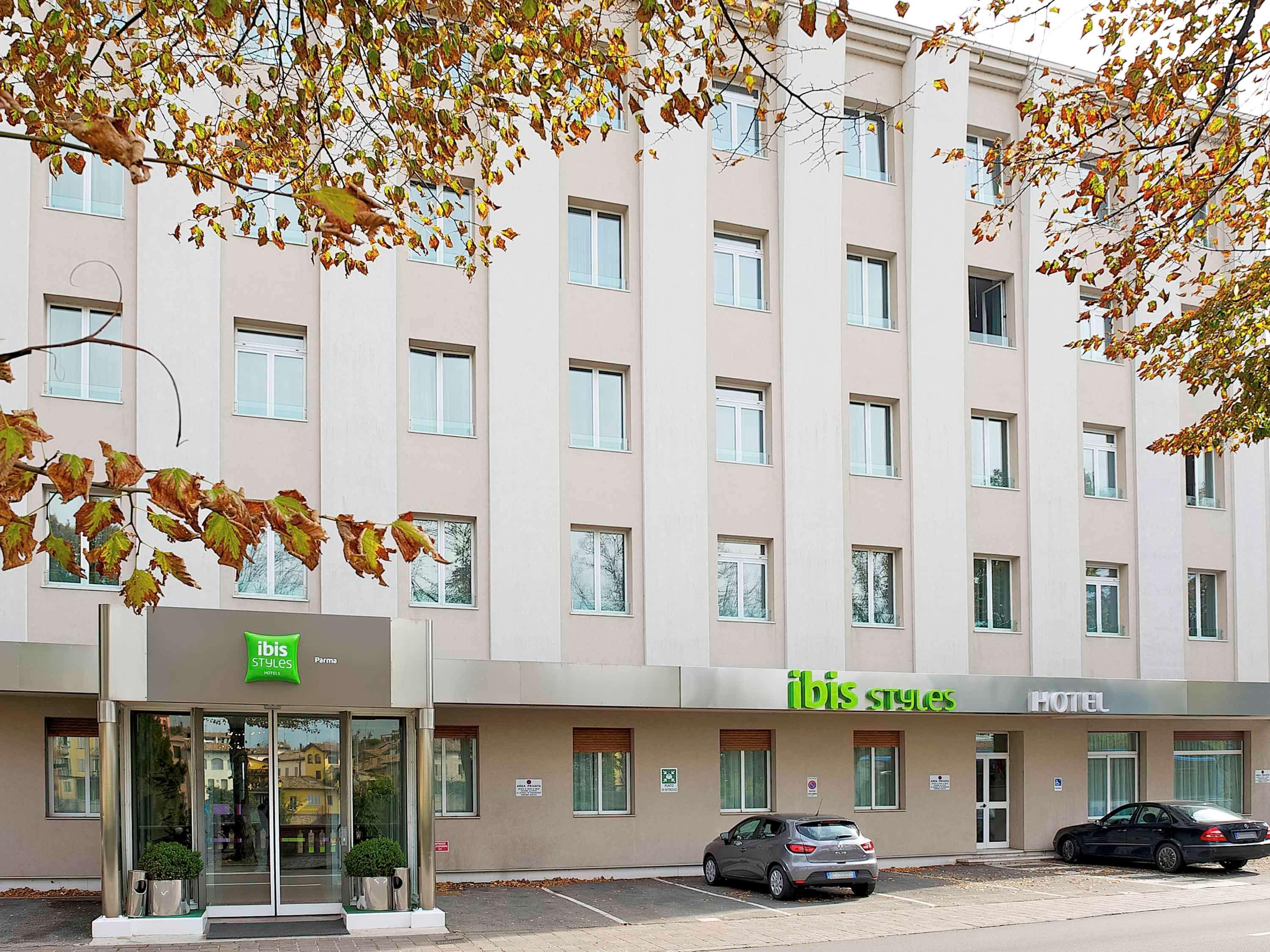 Ibis Styles Parma Toscanini Esterno foto