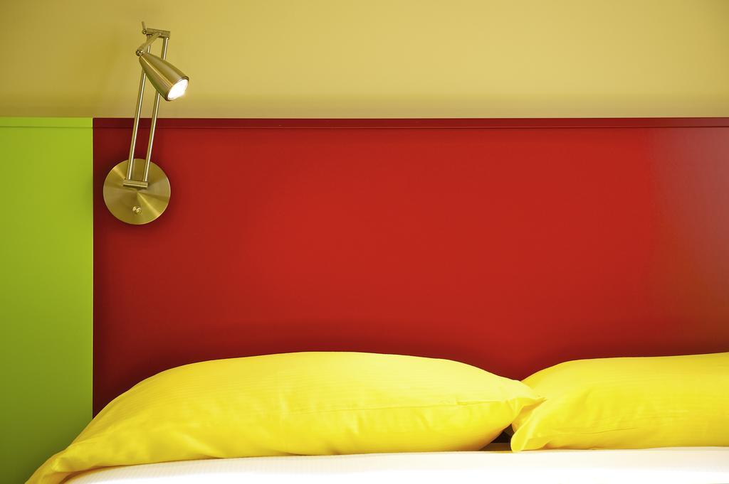 Ibis Styles Parma Toscanini Esterno foto